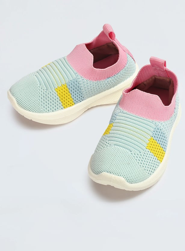 Girls Colourblock Slip-On Sport Shoes