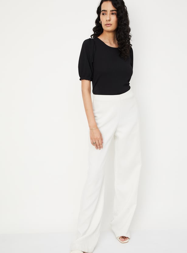 Women Solid Puffed Sleeves Top