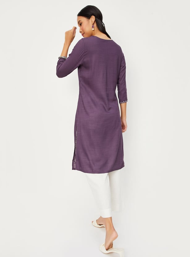 Women Embroidered Straight Kurta