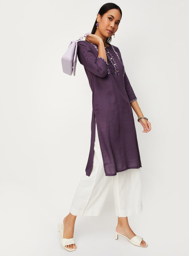 Women Embroidered Straight Kurta