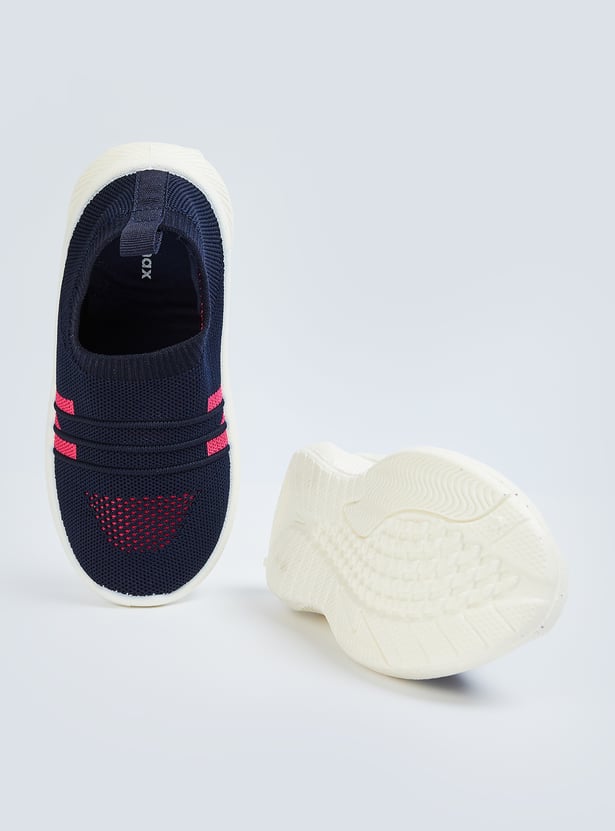 Girls Knit Slip-On Sports Shoes