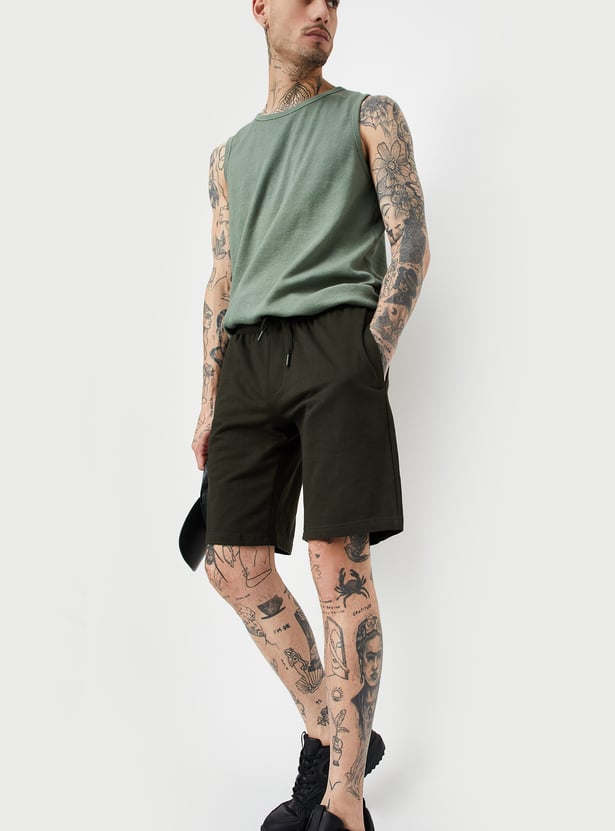 Men Solid Athleisure Shorts