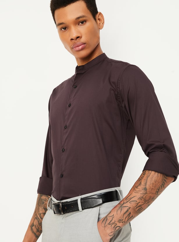 Men Solid Slim Fit Formal Shirt