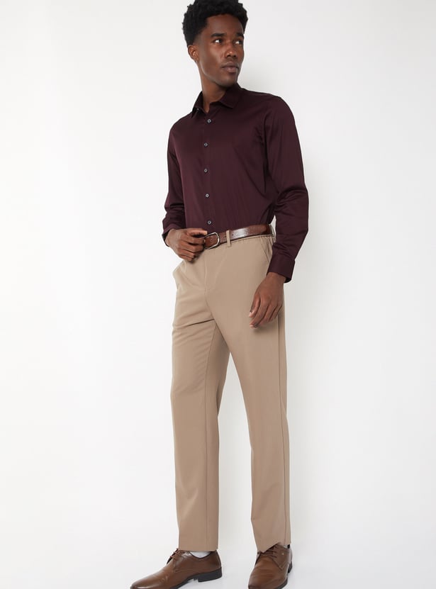Men Slim Fit Solid Sateen Formal Shirt