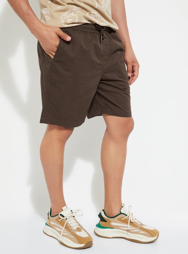 URB_N Men Slim Fit Solid Shorts