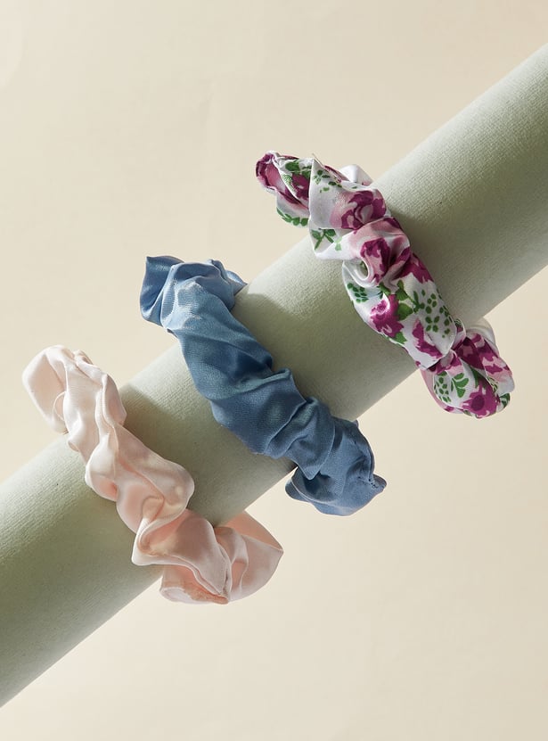 Women Assorted Scrunchies - Pack of 3