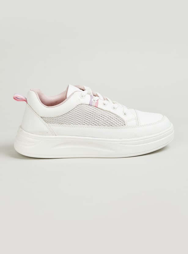 Women Mesh-Panelled Detail Knit Sneakers