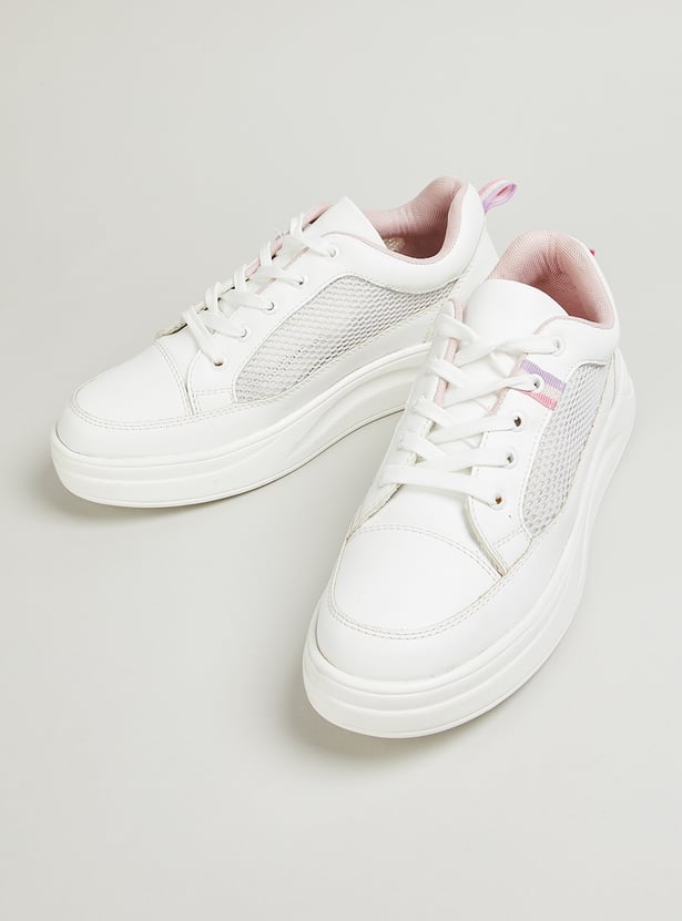 Women Mesh-Panelled Detail Knit Sneakers