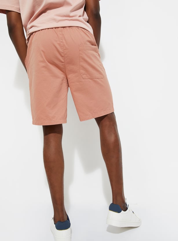 URB_N Men Solid Slim Fit Shorts