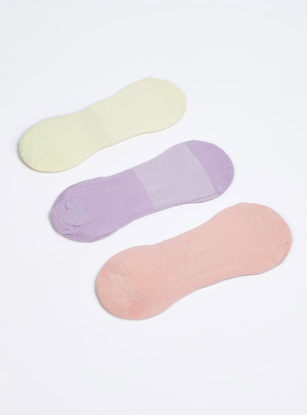 Women Textured No Show Socks - Pack of 3