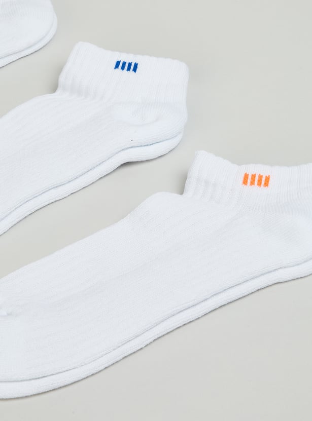 Men Solid Ankle Length Socks - Pack of 3