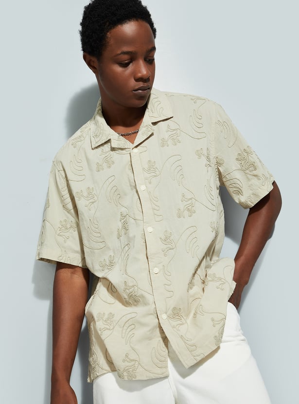 トップス EMBROIDERY SHORT SLEEVE SHIRTS Buy URB_N Men Oversized Embroidered Resort Shirt Online at just Rs