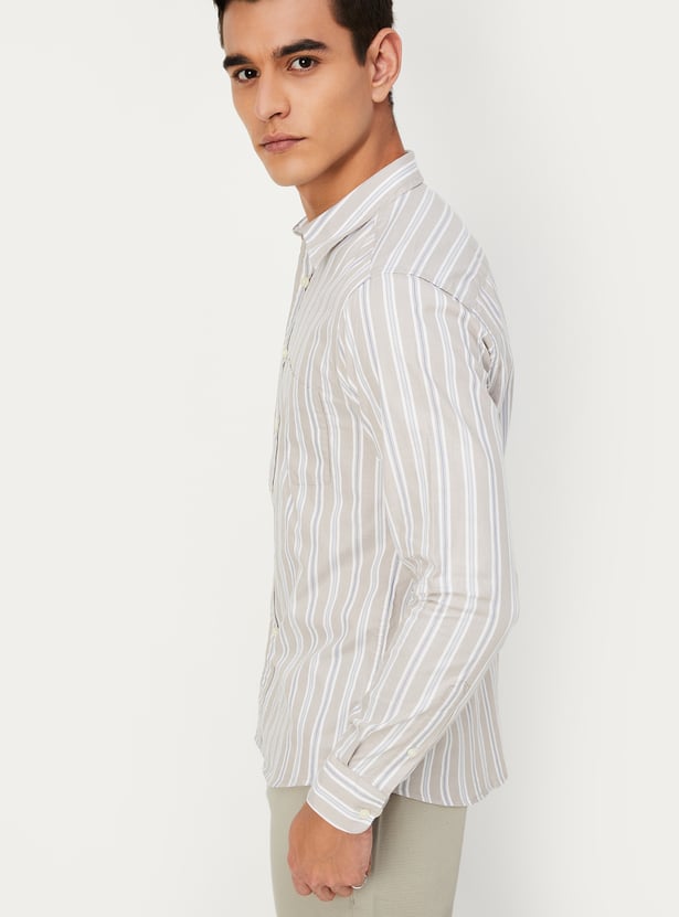 Men Striped Slim Fit Smart Casual Shirt