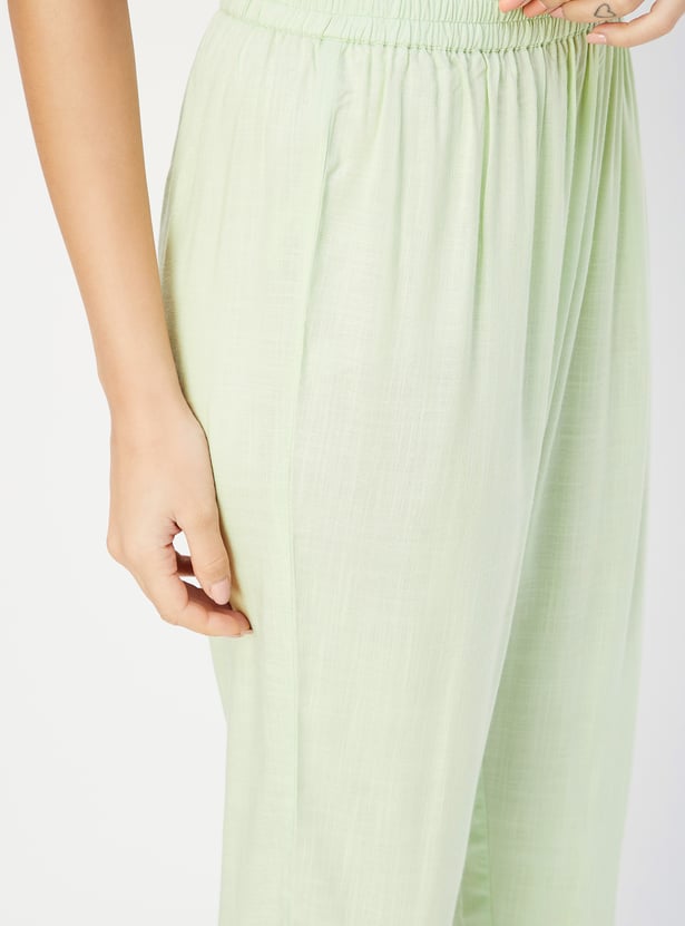 Women Printed Kalidar Kurta with Straight Pants