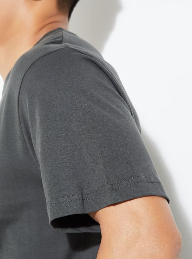 URB_N Men Graphic Print T-shirt