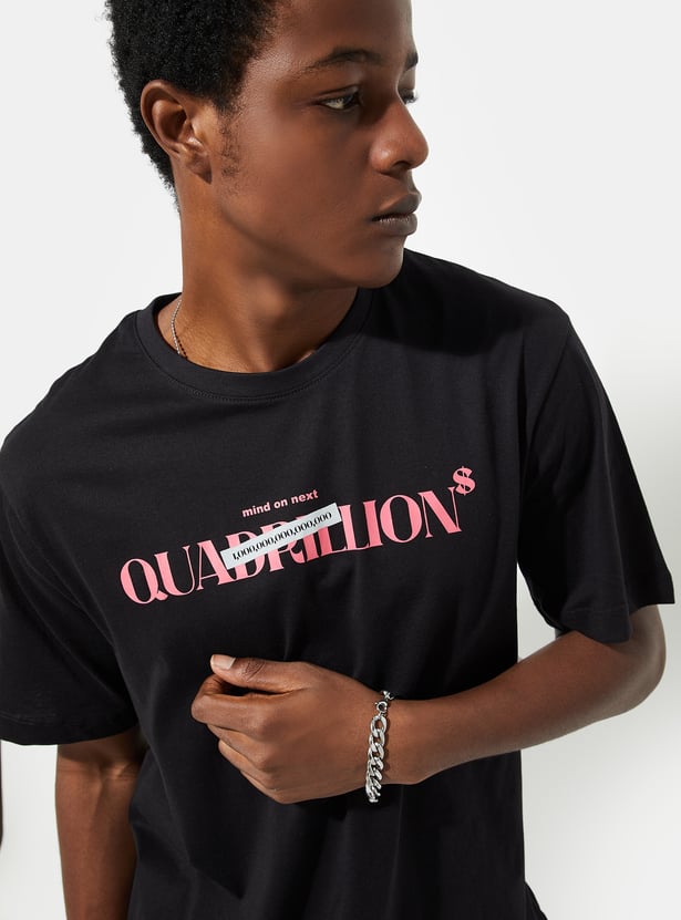 URB_N Men Graphic Printed T-shirt