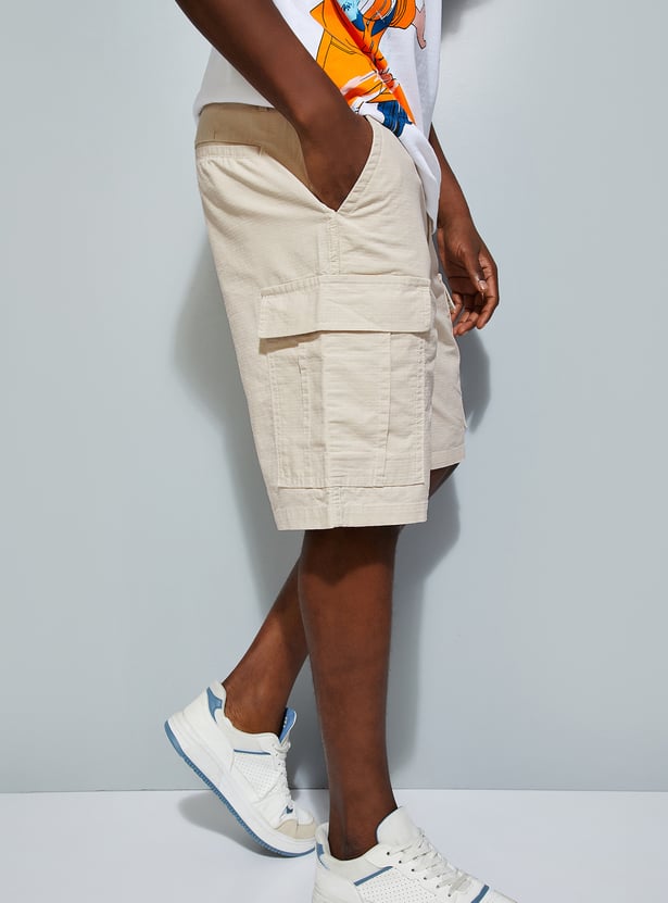 URB_N Men Checked Cargo Shorts