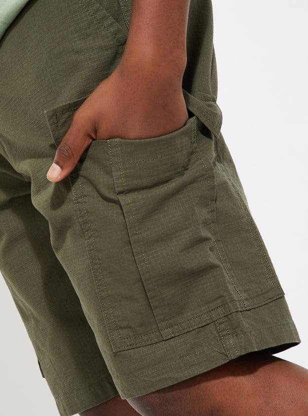 URB_N Men Checked Cargo Shorts