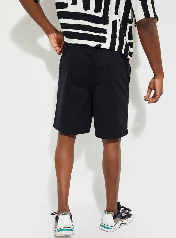 URB_N Men Slim Fit Solid Shorts