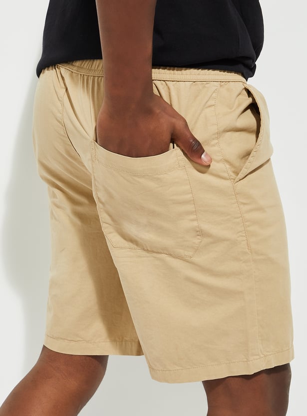 URB_N Men Slim Fit Solid Shorts