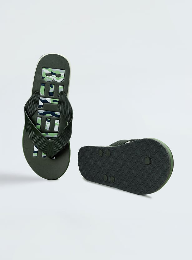 Men Printed V-Strap Slippers