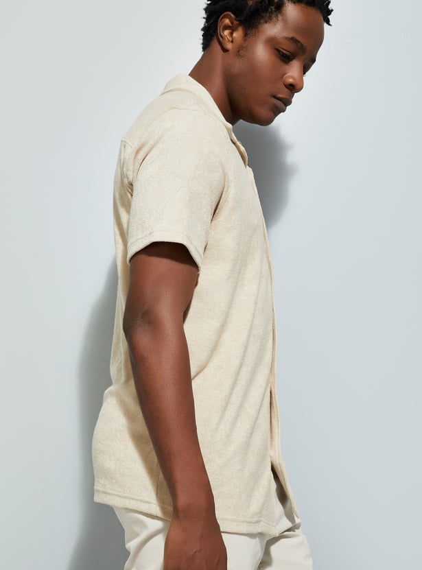 URB_N Men Textured Resort Collar Lounge Shirt