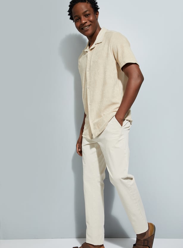 URB_N Men Textured Resort Collar Lounge Shirt