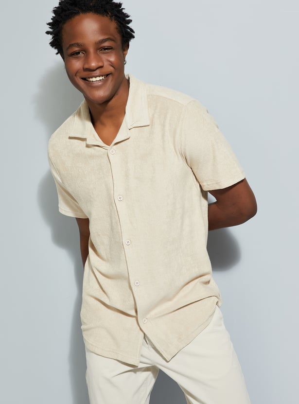 URB_N Men Textured Resort Collar Lounge Shirt