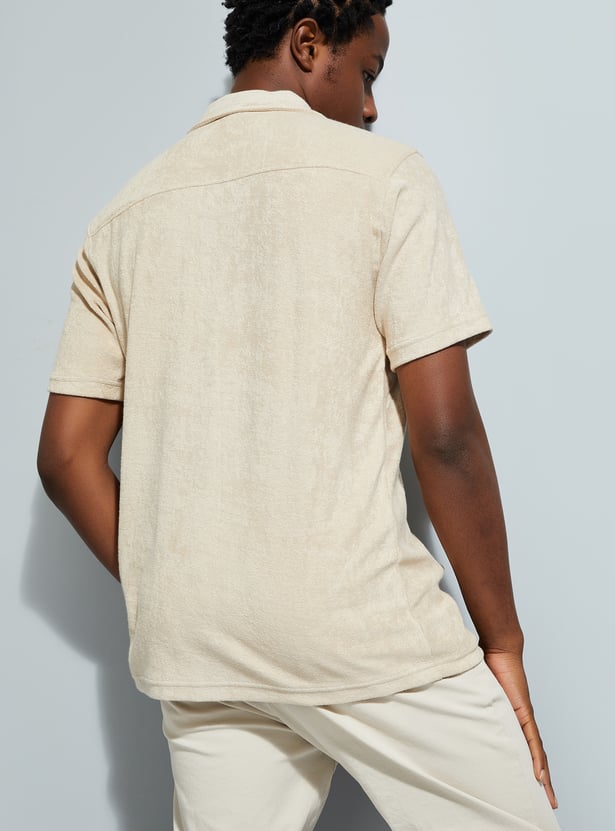 URB_N Men Textured Resort Collar Lounge Shirt