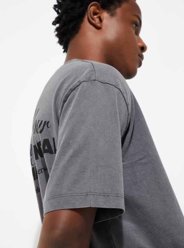 URB_N Men Oversized Back Print T-shirt