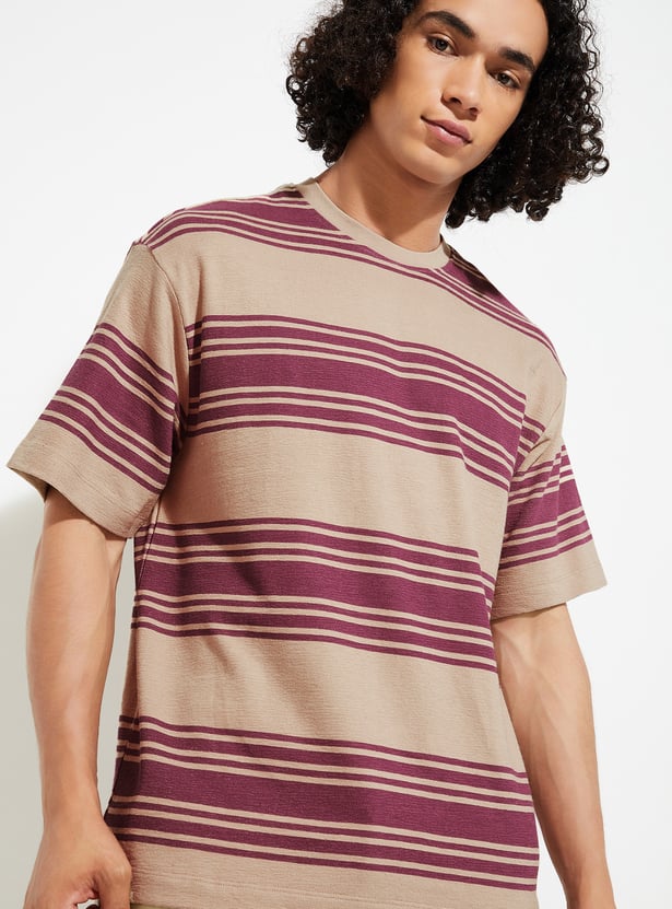 URB_N Men Striped Oversized T-shirt
