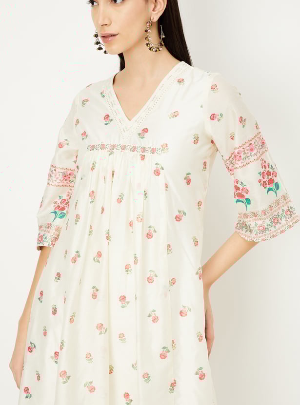Women Printed Flared Kurta