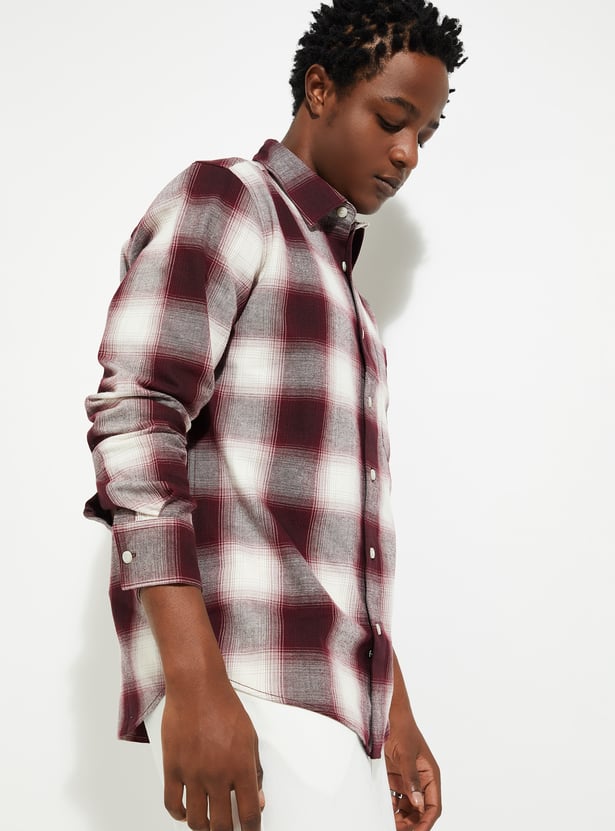 URB_N Men Regular Fit Checked Shirt