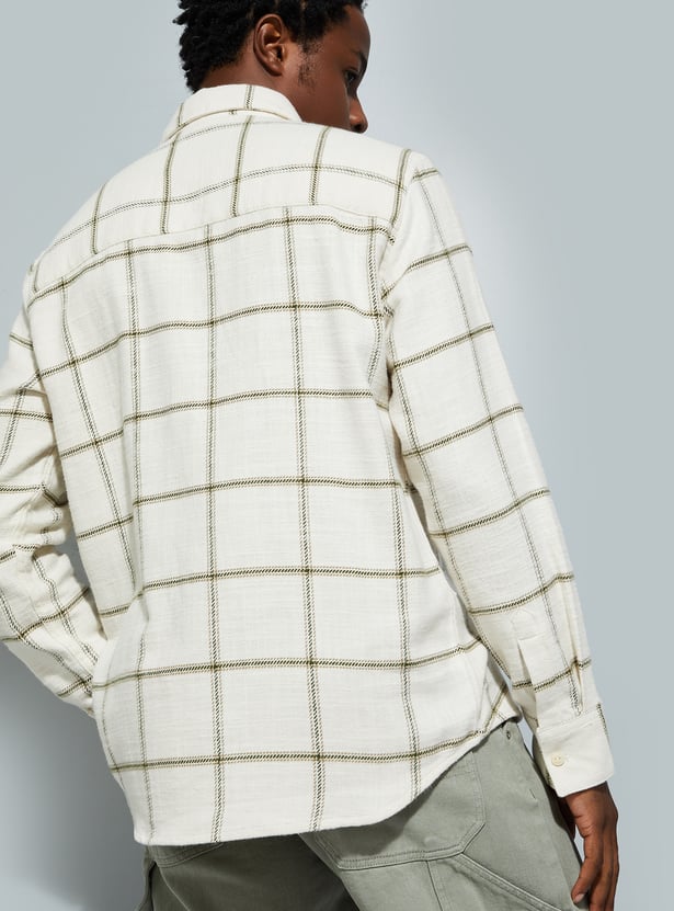 URB_N Men Regular Fit Checked Shirt