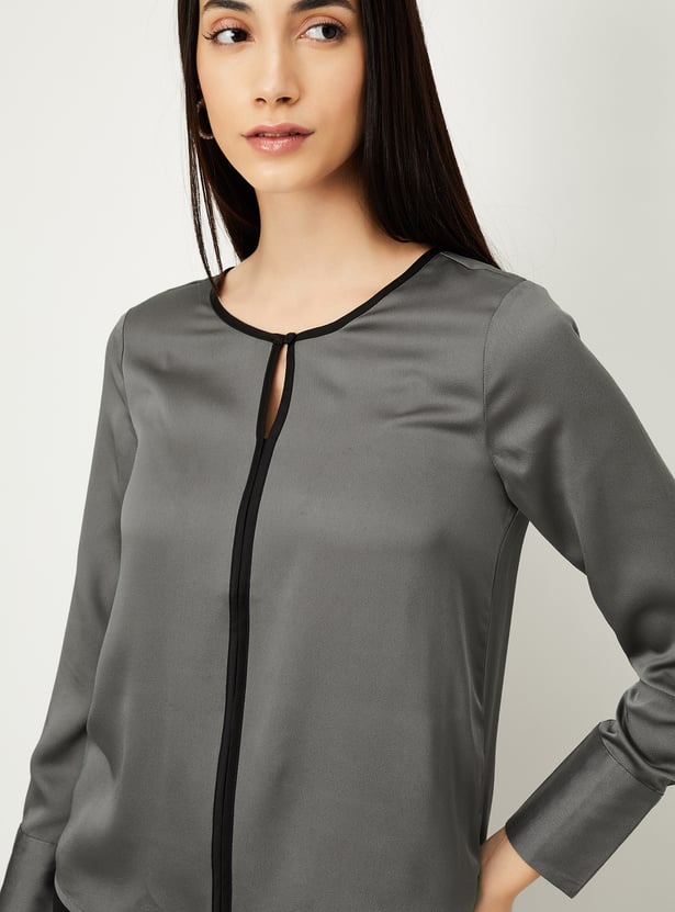 Women Contrast Piping Top