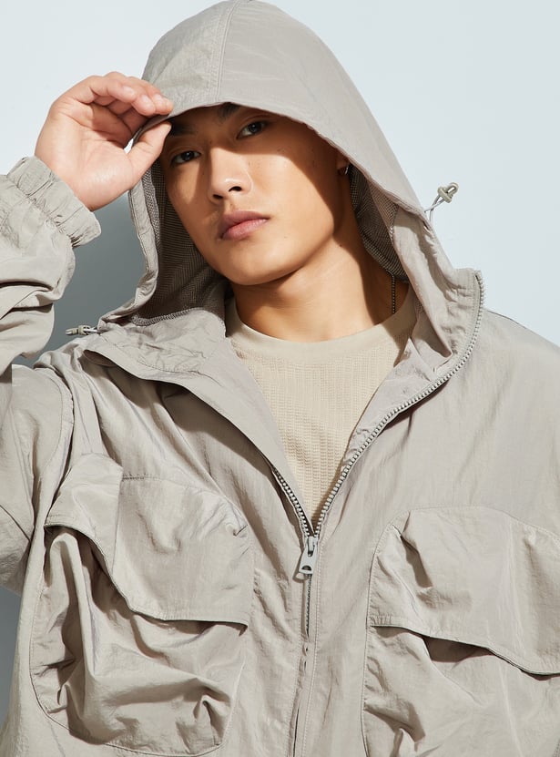 URB_N Men Solid Hooded Jacket