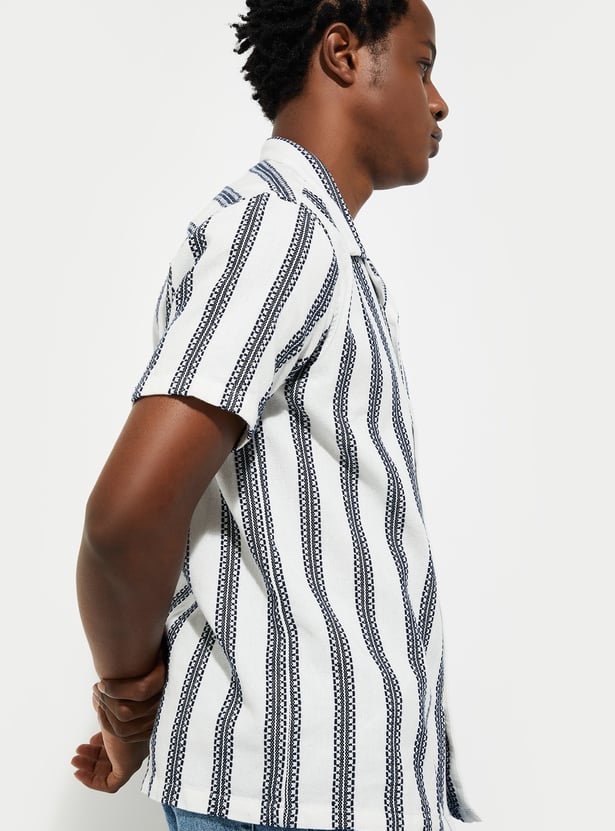 URB_N Men Regular Fit Striped Resort Shirt