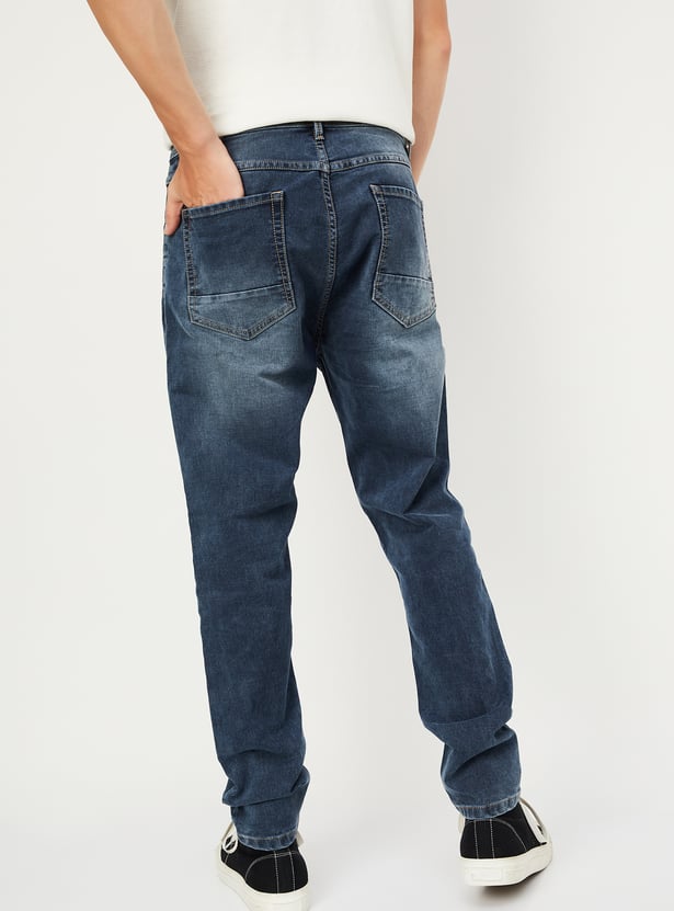 Men Carrot Fit Washed Jeans