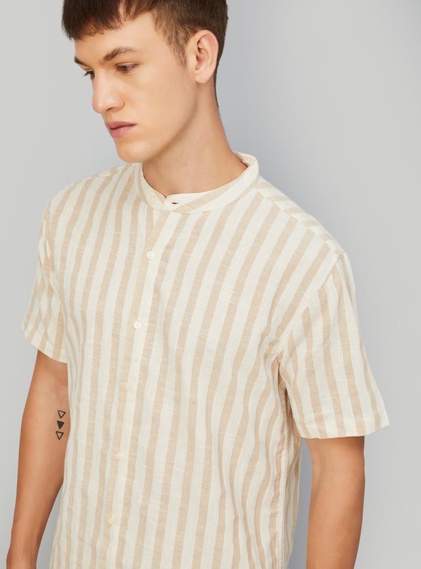 Men Striped Band Collar Short Kurta