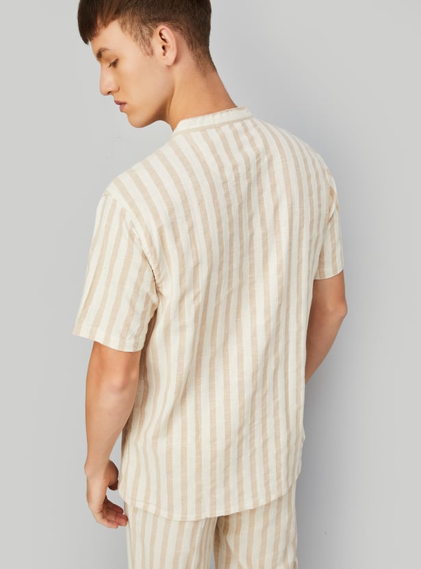 Men Striped Band Collar Short Kurta