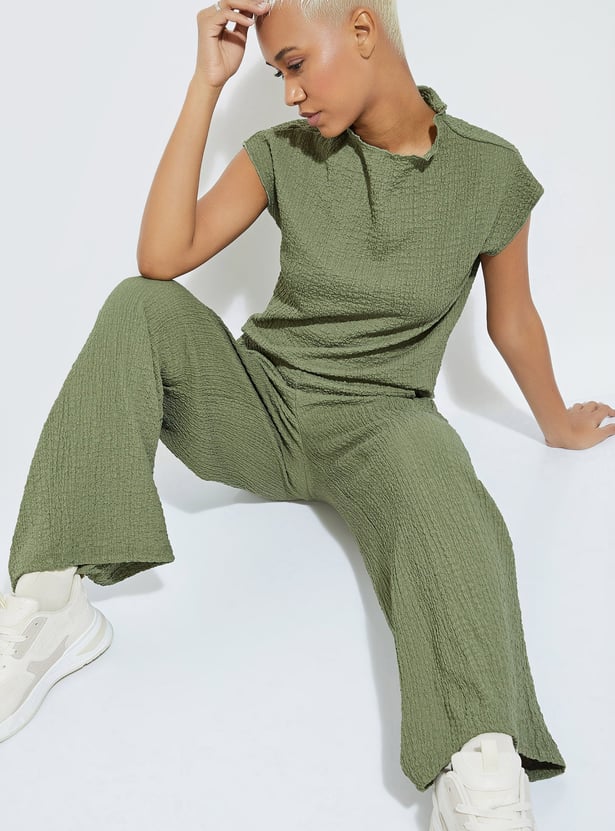 URB_N Women Textured Top