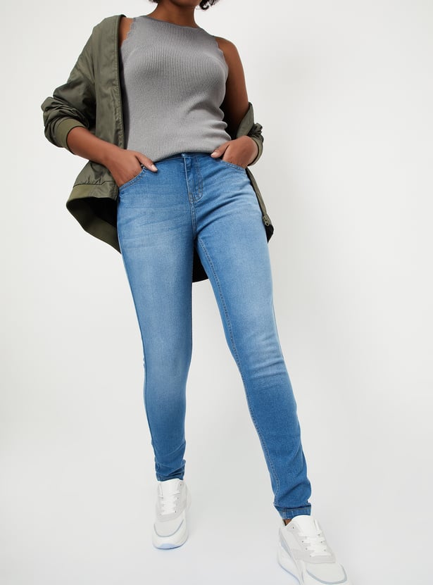 Women Skinny Fit Push-Up Jeans