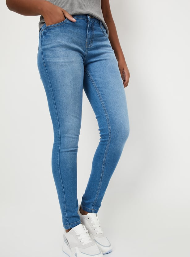 Women Skinny Fit Push-Up Jeans