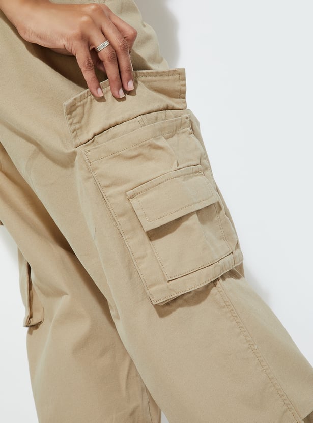 URB_N Women Solid Cargo Trousers