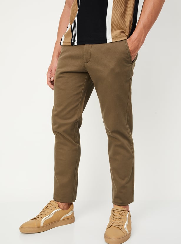 Men Solid Flexi Waist Slim Fit Chinos