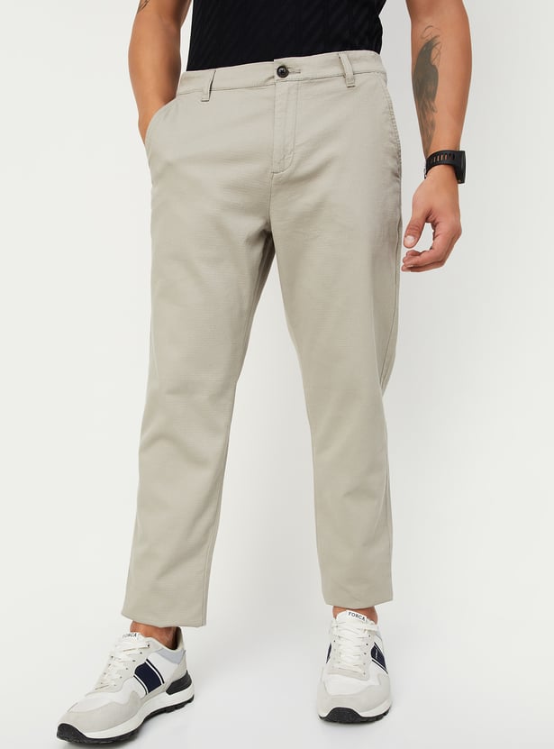 Men Solid Flexi Waist Slim Fit Chinos
