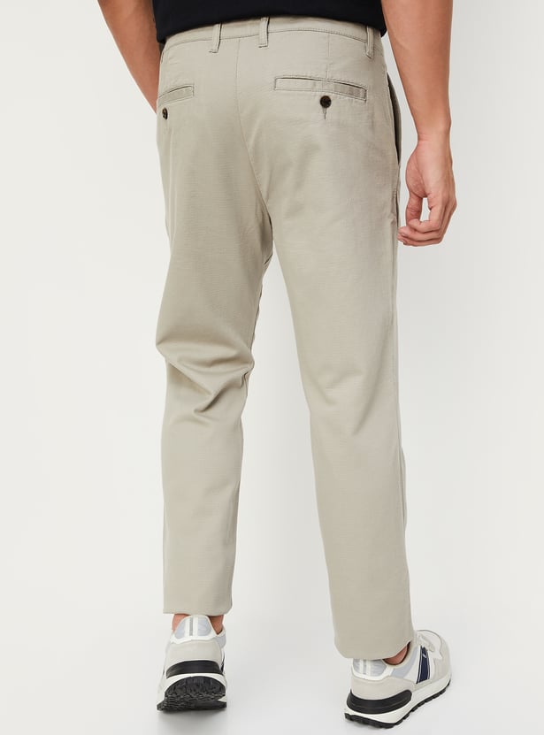 Men Solid Flexi Waist Slim Fit Chinos