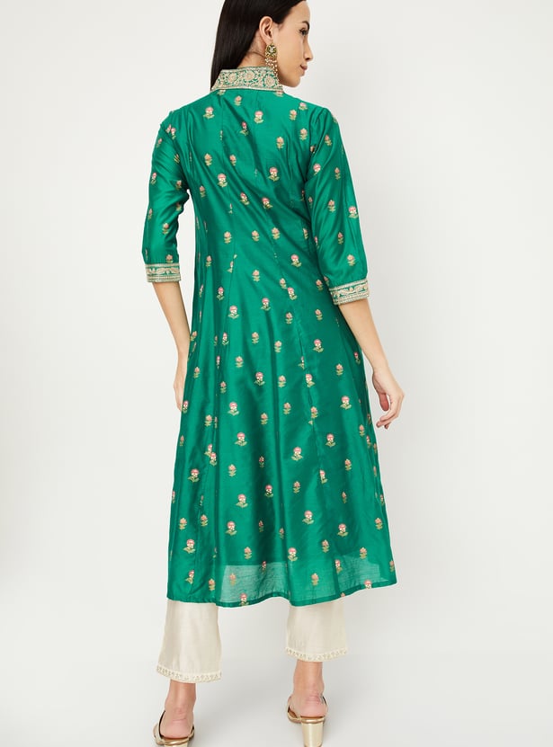 Women Floral Embroidered Kalidar Kurta