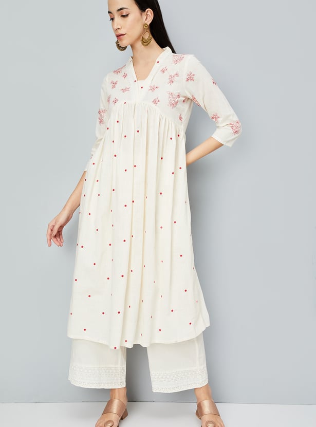 Women Embroidered Empire Yoke Kurta