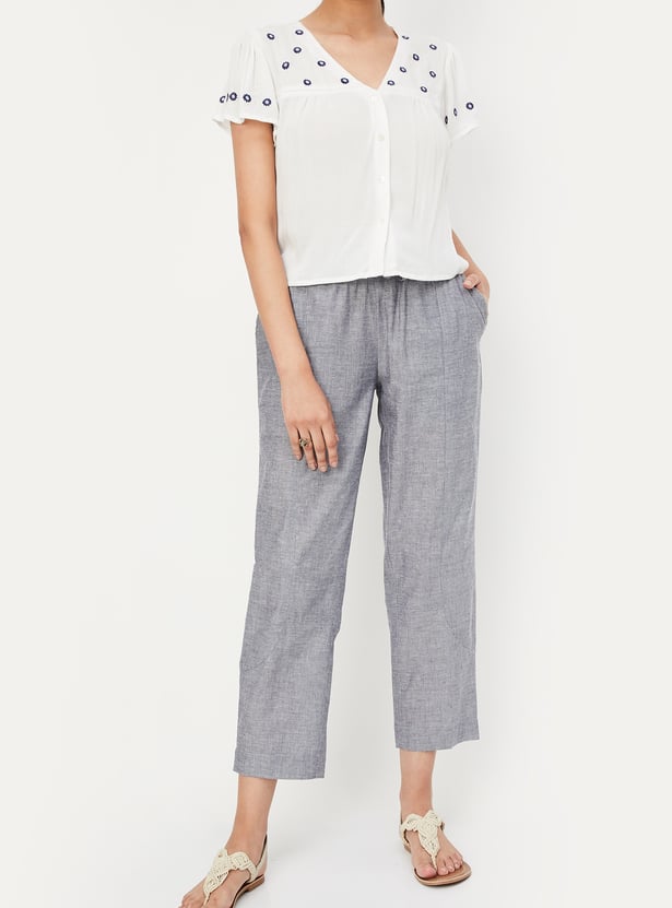 Women Solid Straight Pants